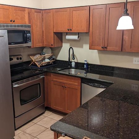 Cozy Townhouse On The Main Bus Line Villa Брекънридж Екстериор снимка